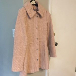 Jessica Simpson coat